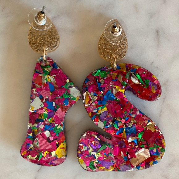 Jane Marie Gold Glitter Acrylic candle flame/Big "21" Metallic Confetti Earrings - Picture 4 of 5